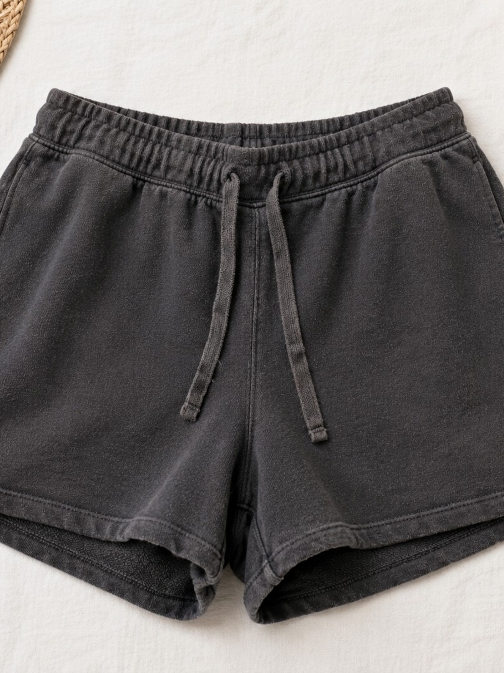 GAP Vintage Soft Sweat Shorts M Charcoal Gray Drawstring Lounge Athleisure - Picture 2 of 5